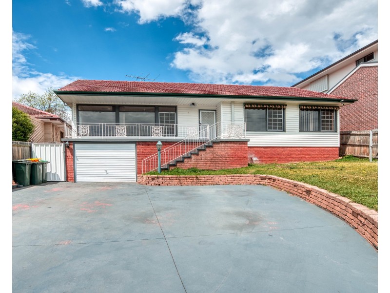 126 Lindesay Street, Campbelltown NSW 2560