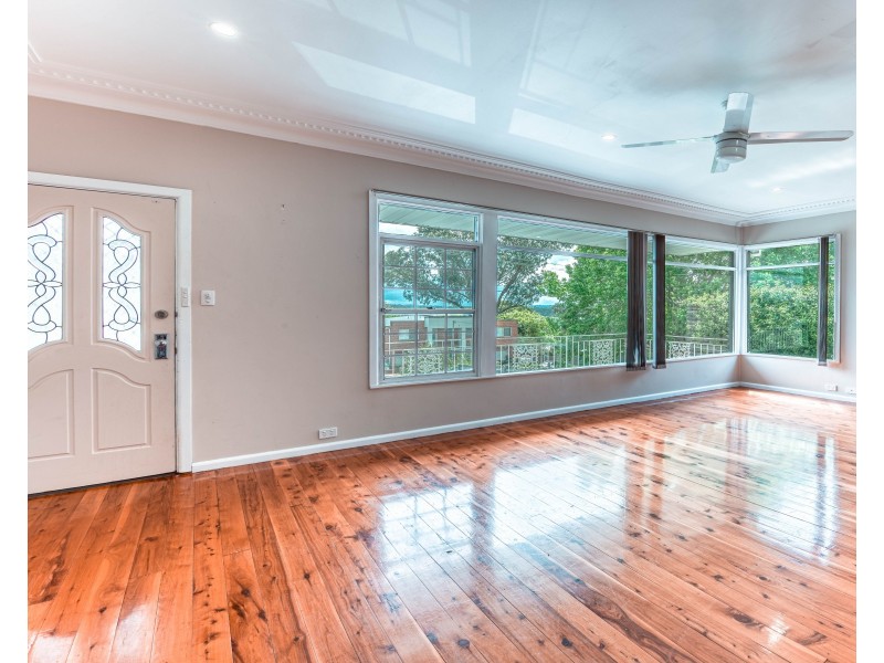 126 Lindesay Street, Campbelltown NSW 2560