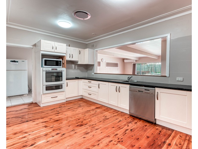 126 Lindesay Street, Campbelltown NSW 2560