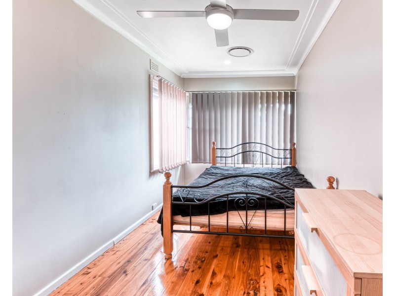 126 Lindesay Street, Campbelltown NSW 2560