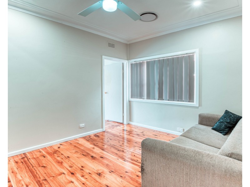 126 Lindesay Street, Campbelltown NSW 2560
