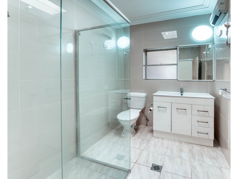 126 Lindesay Street, Campbelltown NSW 2560