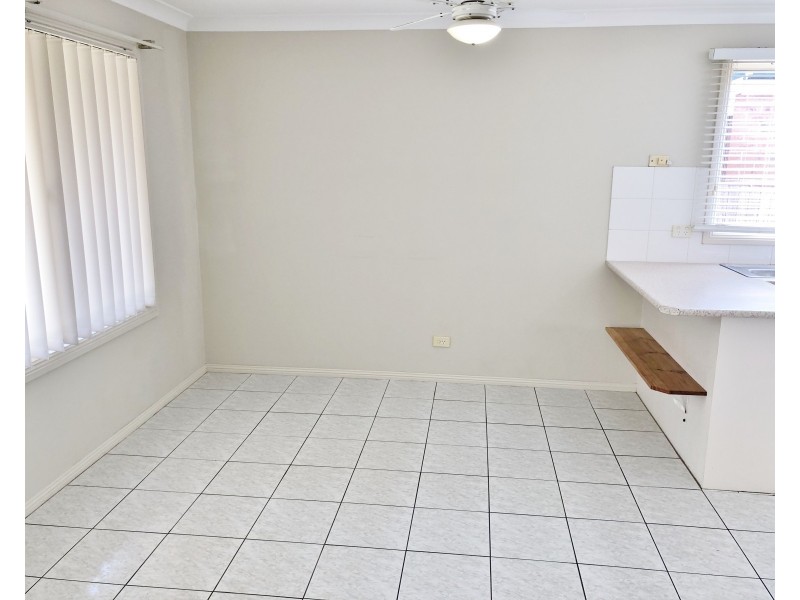 6 Bettong Place, St Helens Park NSW 2560