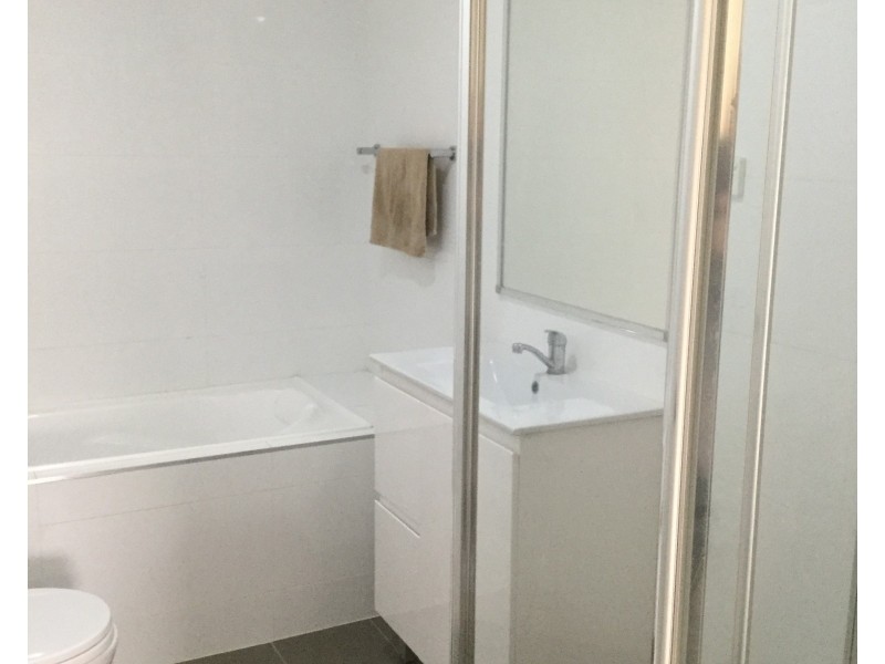 11/48-52 Warby Street, Campbelltown NSW 2560