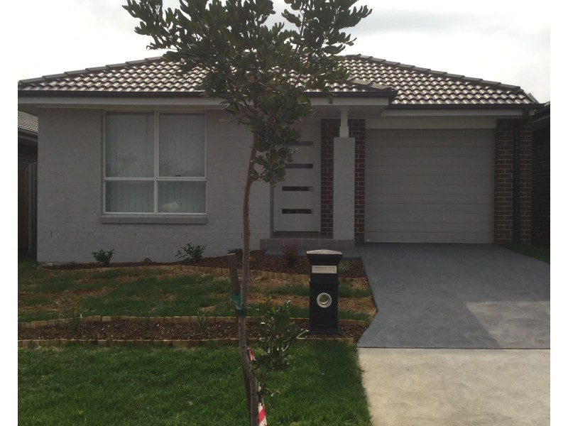 70 Evergreen Drive, Oran Park NSW 2570