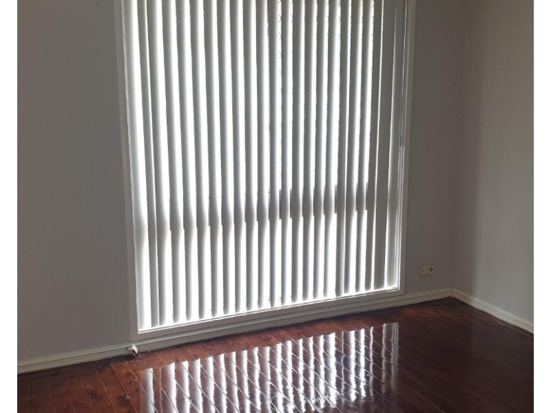 5 Claret Place, Eschol Park NSW 2558