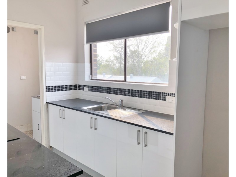 2/55 Warby Street, Campbelltown NSW 2560