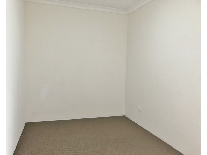 2/55 Warby Street, Campbelltown NSW 2560