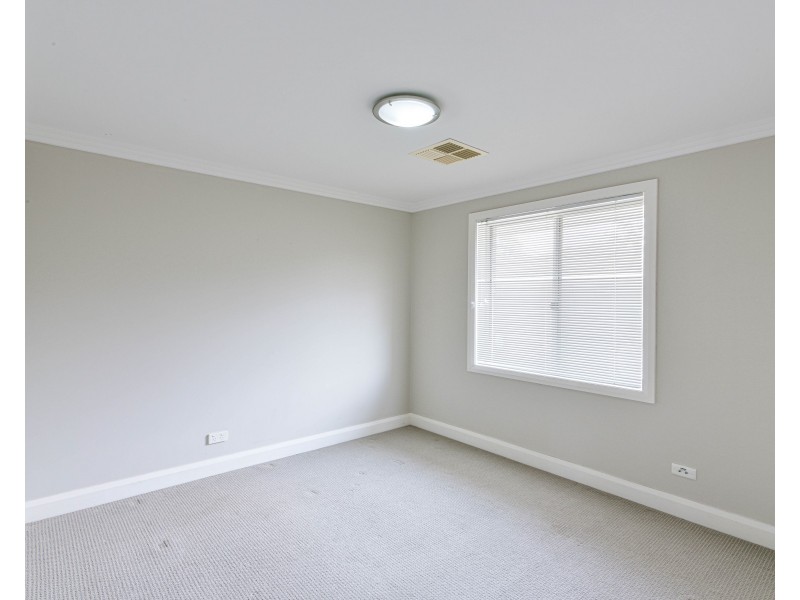 13  Decora Street, Mount Annan NSW 2567