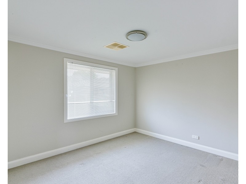 13  Decora Street, Mount Annan NSW 2567