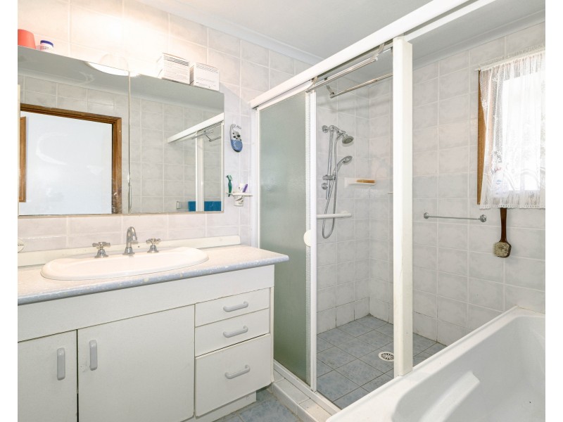 6 Elouera Crescent, Woodbine NSW 2560
