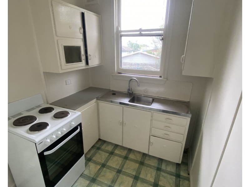 111 Lindesay Street, Campbelltown NSW 2560