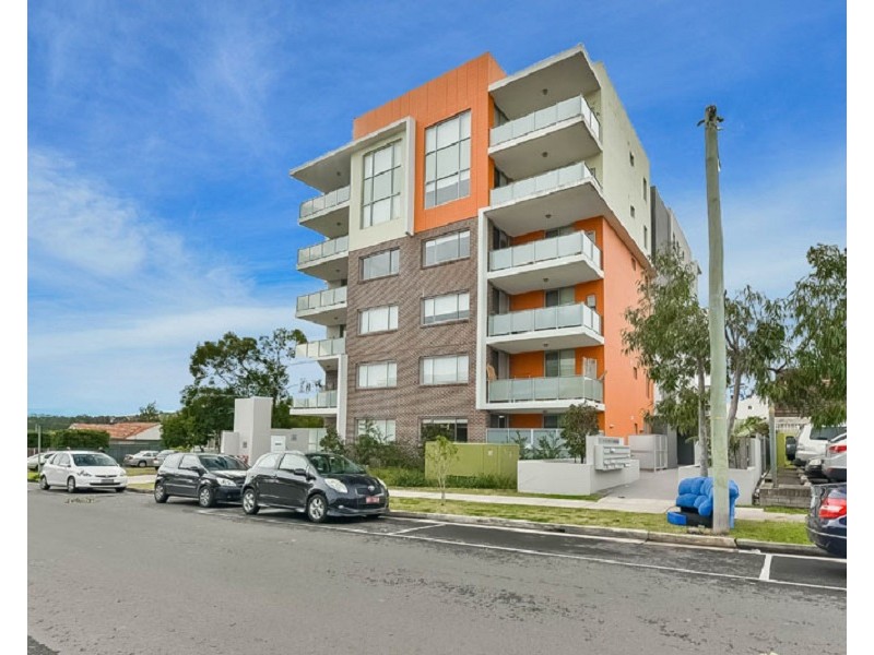 10/12-14 King Street, Campbelltown NSW 2560