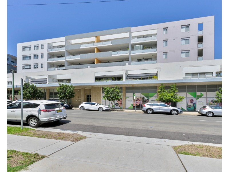 18/31-35 Chamberlain Street, Campbelltown NSW 2560