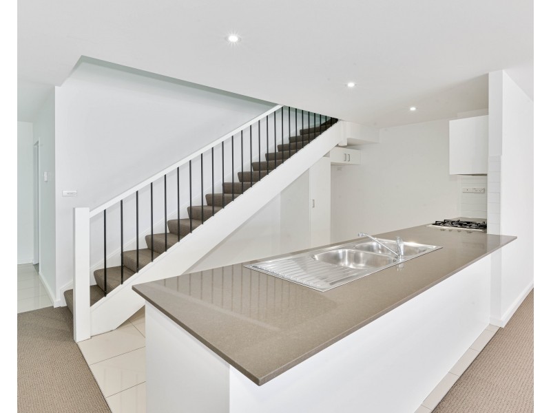 18/31-35 Chamberlain Street, Campbelltown NSW 2560