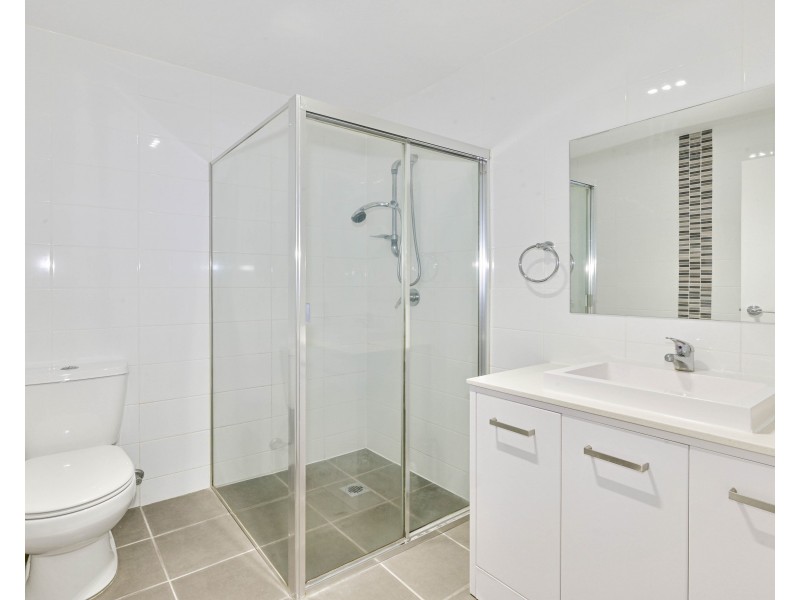 18/31-35 Chamberlain Street, Campbelltown NSW 2560