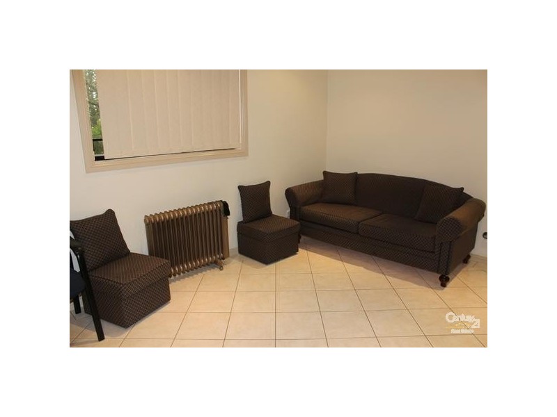 1/2-4 CECIL AVENUE, Castle Hill NSW 2154