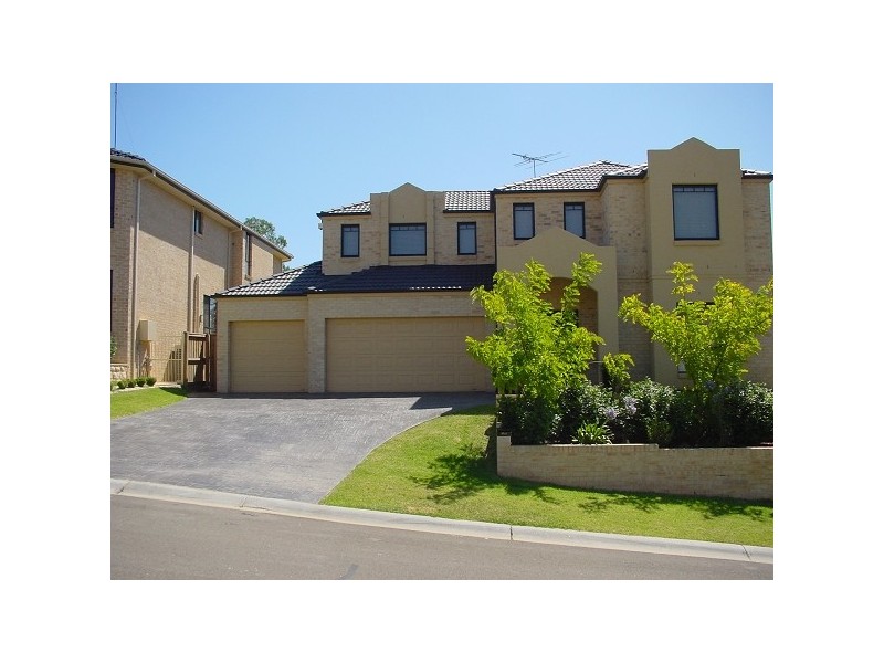3 Glamis Pl, Castle Hill NSW 2154