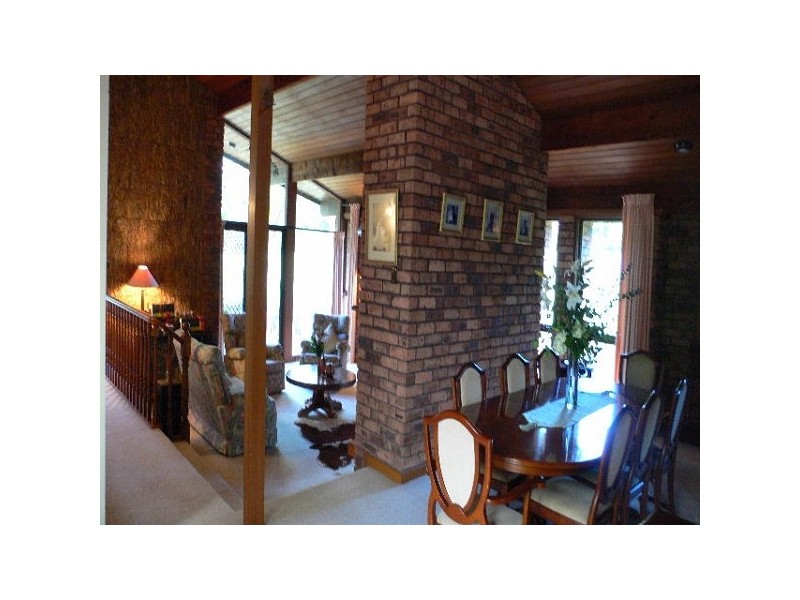 11 White Cedar Drive, Castle Hill NSW 2154