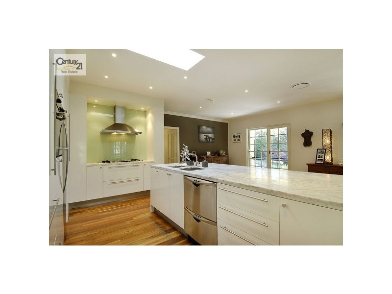 70 Woodhill Street, Castle Hill NSW 2154