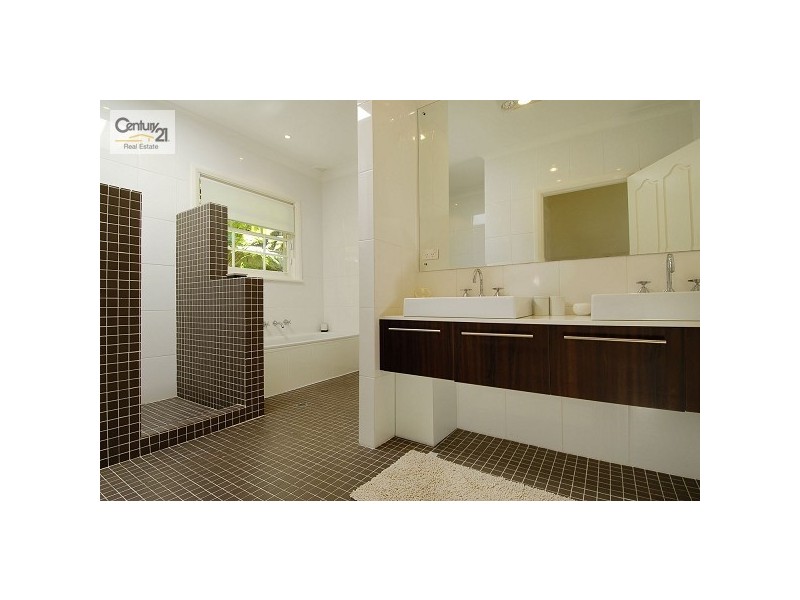 70 Woodhill Street, Castle Hill NSW 2154
