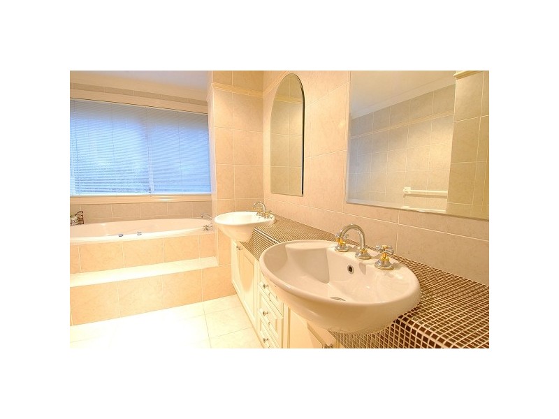 Castle Hill NSW 2154