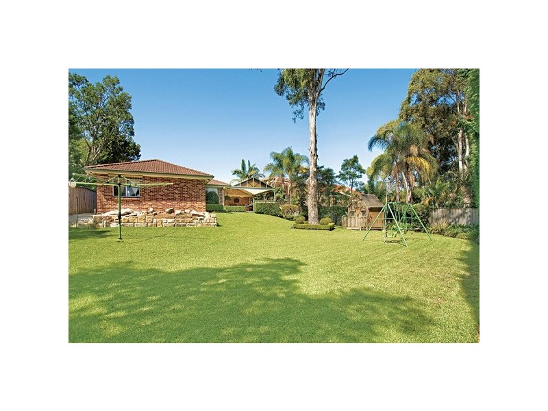 26 Highclere Place, Castle Hill NSW 2154