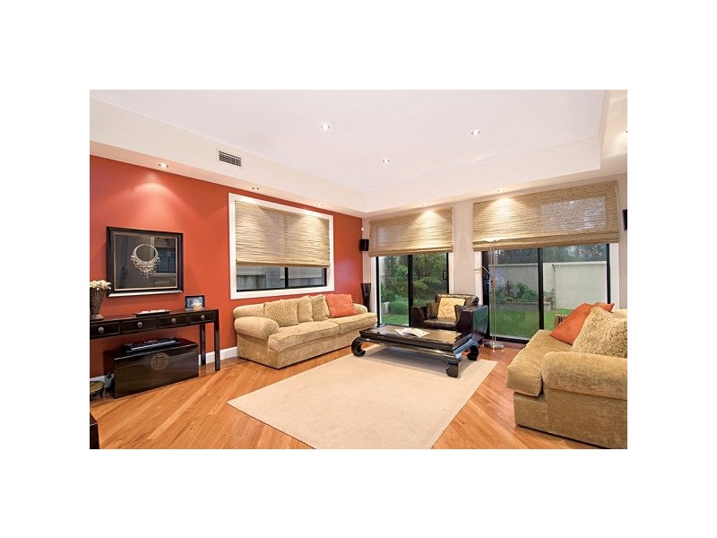 94 James Mileham Dr, Kellyville NSW 2155