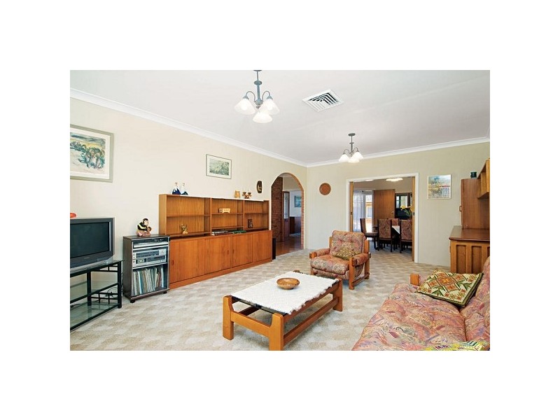 98 Darcey Rd, Castle Hill NSW 2154