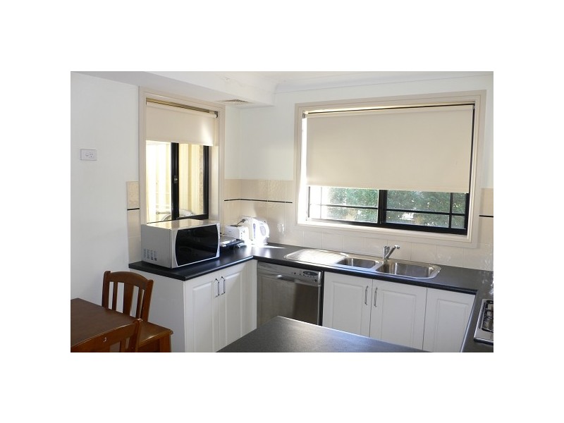 6/2-4 Cecil Avenue, Castle Hill NSW 2154