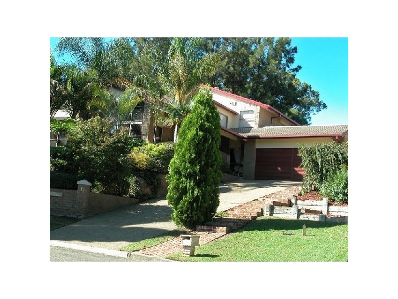 17 Fairgreen Place, Castle Hill NSW 2154
