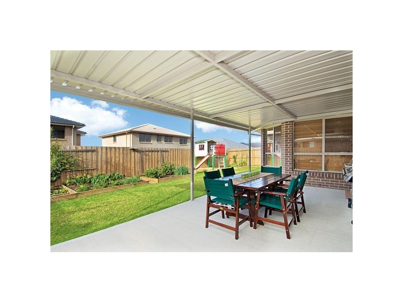 11 Ridgeline Drive, The Ponds NSW 2769