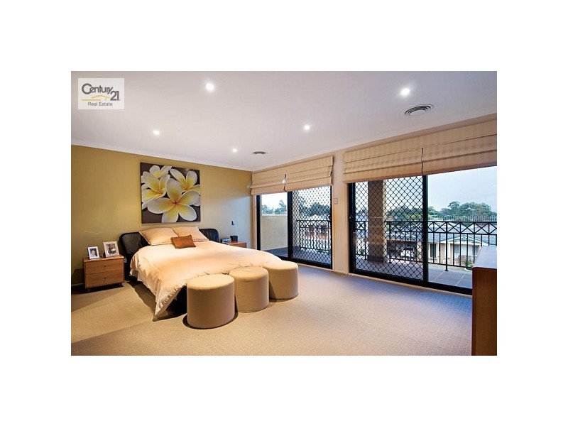 114 Chepstow Drive, Castle Hill NSW 2154