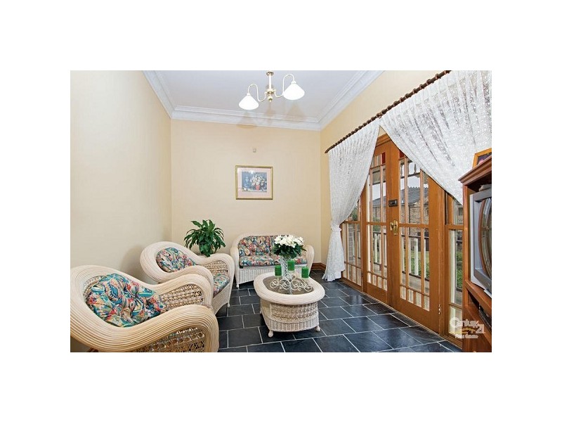 5 Leura Place, Prospect NSW 2148