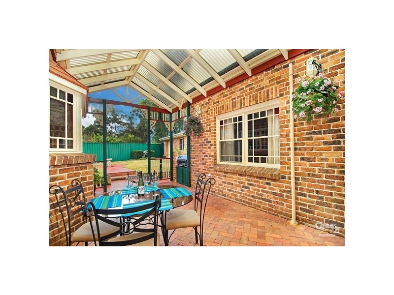 5 Leura Place, Prospect NSW 2148