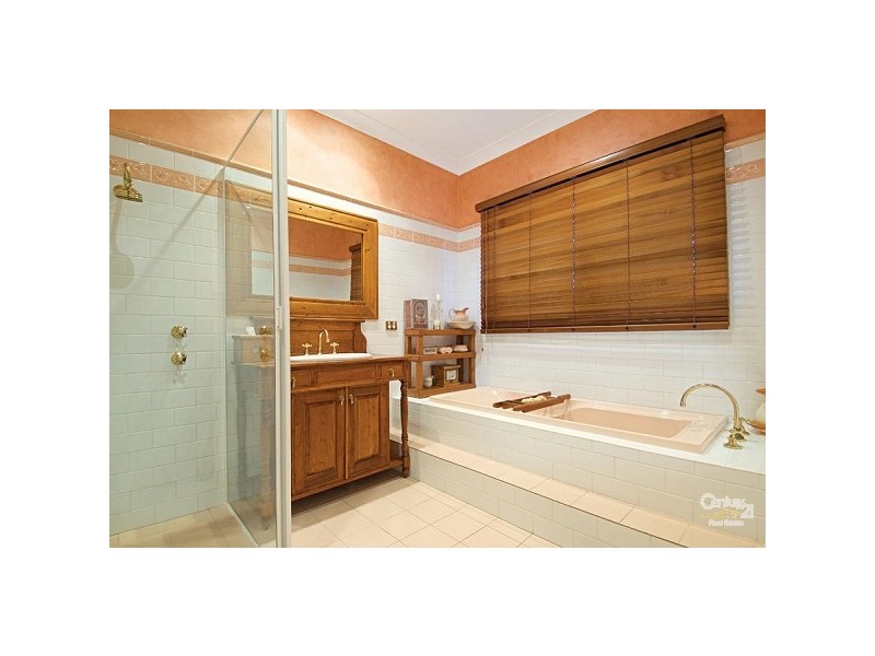 32 Boden Place, Castle Hill NSW 2154