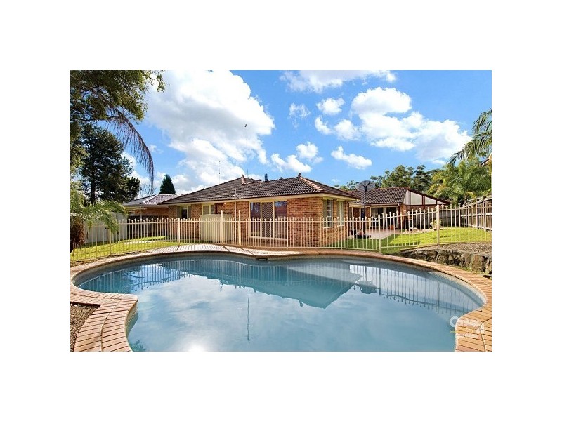 6 Cairngorm Avenue, Glenhaven NSW 2156