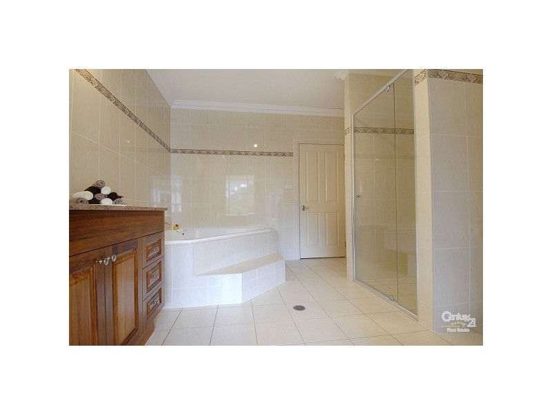 1 Denham Road, Kenthurst NSW 2156