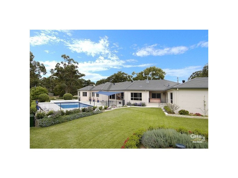 1 Denham Road, Kenthurst NSW 2156