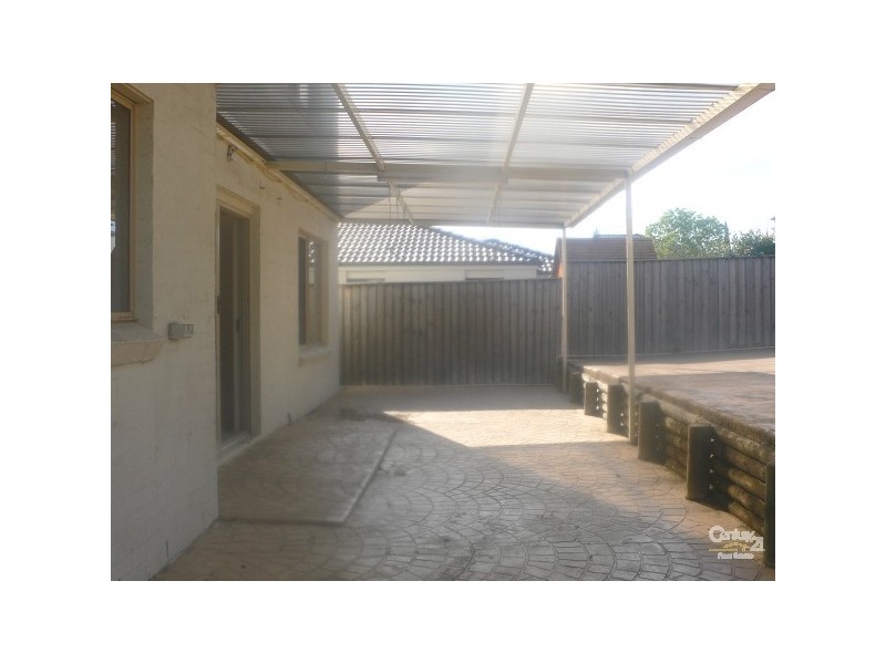 18 Rothwell Cct, Glenwood NSW 2768