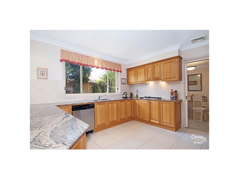 5 Northumberland Court, Castle Hill NSW 2154