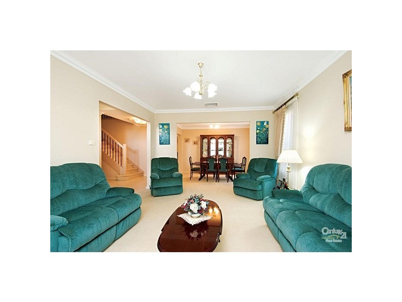 25 St Pauls, Castle Hill NSW 2154