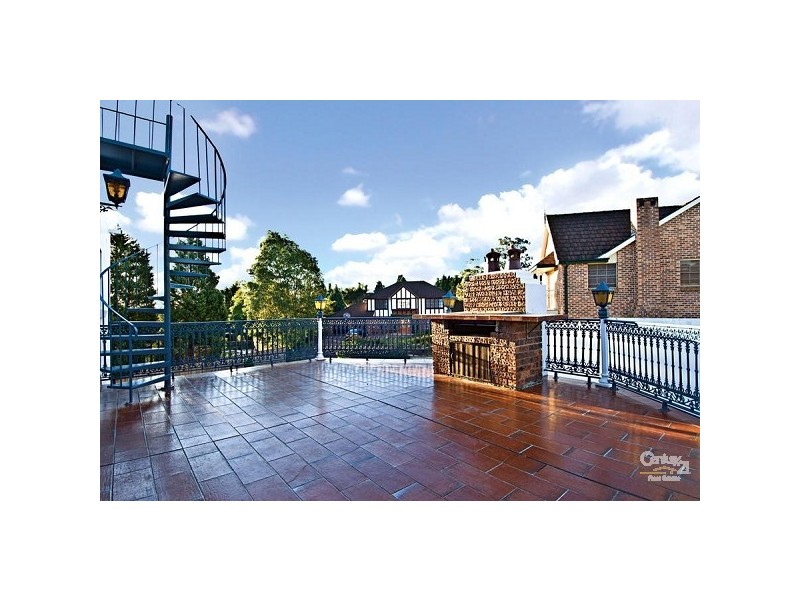 13 Galahad Crescent, Castle Hill NSW 2154