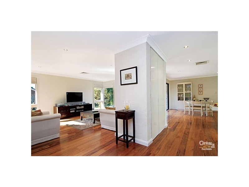 3 Wychwood Place, Castle Hill NSW 2154