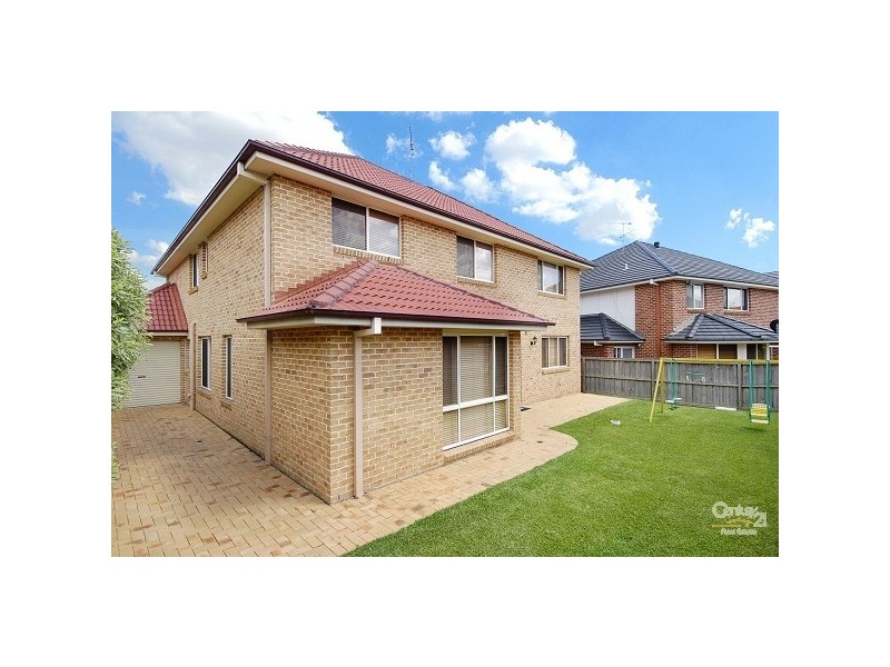 27 Beaumaris Avenue, Castle Hill NSW 2154