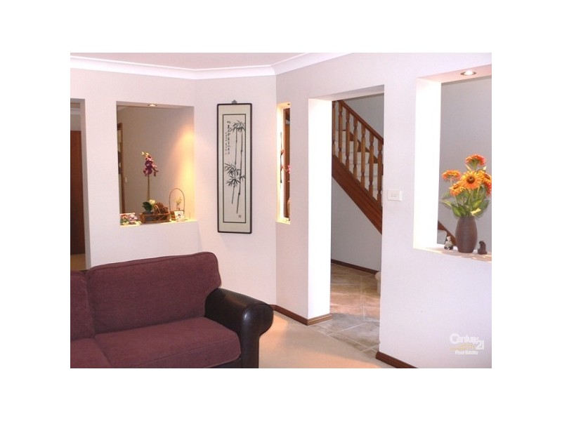 4 Banjo Court, Castle Hill NSW 2154