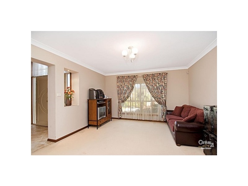 4 Banjo Court, Castle Hill NSW 2154