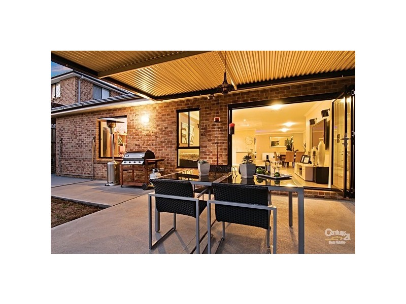 8 Rawson Street, Stanhope Gardens NSW 2768