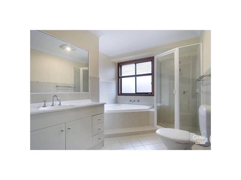 7 Taringa Avenue, Kellyville NSW 2155