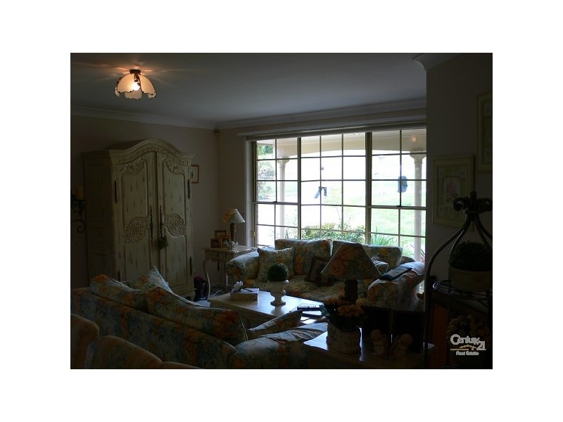 63 Mackillop Drive, Baulkham Hills NSW 2153